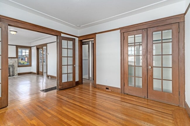 2134-2138 Clinton Ave in Alameda, CA - Building Photo - Building Photo