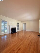 4275 Heyer Ave in Castro Valley, CA - Building Photo - Building Photo