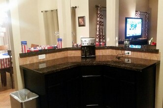 4924 Gold Ranch Ave in El Paso, TX - Foto de edificio - Building Photo