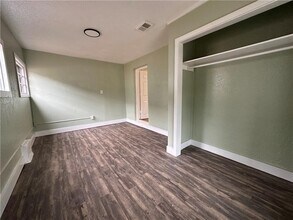 2124 E 78th St in Kansas City, MO - Building Photo - Building Photo