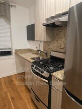 21 5th St in Chelsea, MA - Building Photo - Building Photo