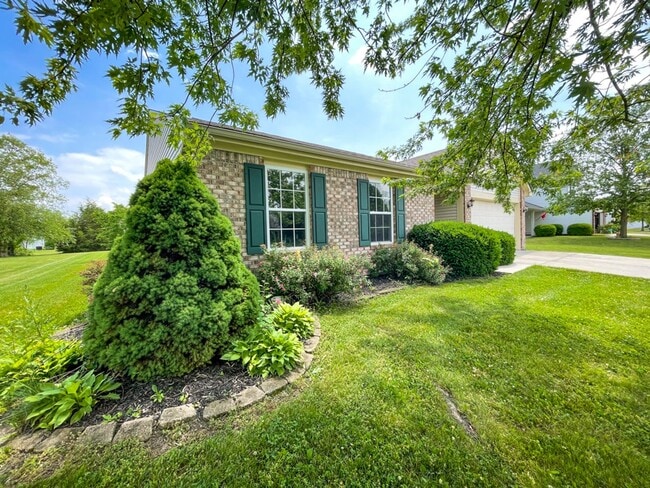 4525 Golden Hinde Way in Noblesville, IN - Building Photo - Building Photo