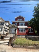 279 Renner Ave in Newark, NJ - Building Photo