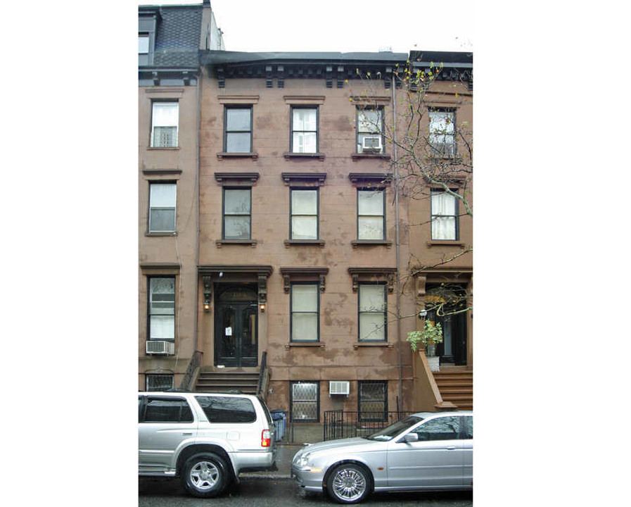 134 Amity St in Brooklyn, NY - Building Photo