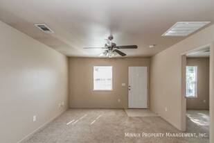 2807 Mable Dr in Canyon, TX - Foto de edificio - Building Photo