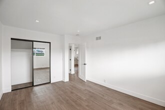 701 N Hill Pl in Los Angeles, CA - Building Photo - Building Photo