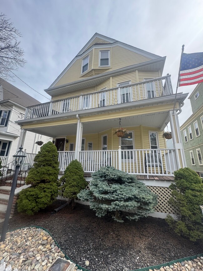 47 Paulina St, Unit 1