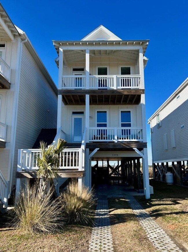 property at 117 S Boca Bay Ln