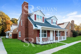 15 N Lake Loop in Hampton, VA - Building Photo - Building Photo