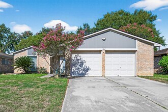 802 Cascade Creek Dr in Katy, TX - Building Photo - Building Photo