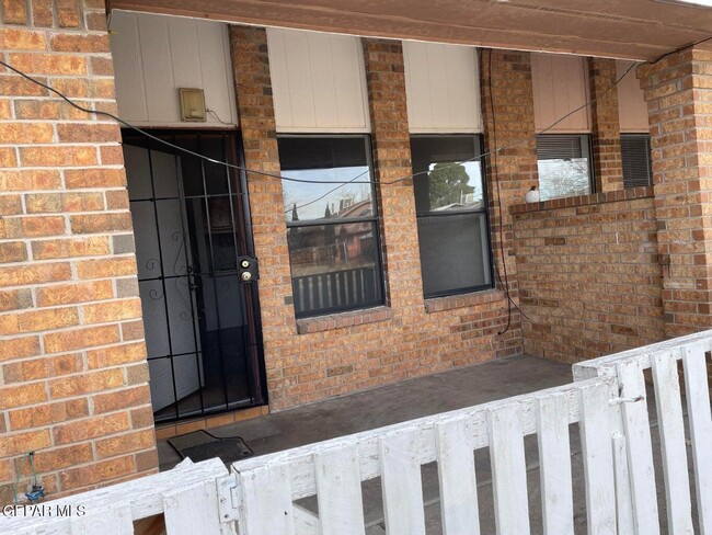 7214 Dale Rd in El Paso, TX - Building Photo - Building Photo