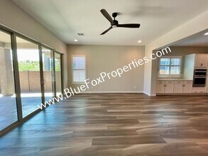 770 E Danum Vly Dr in Oro Valley, AZ - Building Photo - Building Photo