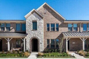 524 4th St in Argyle, TX - Building Photo