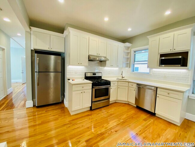 property at 164 Hyde Park Ave