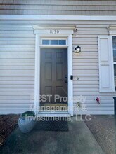 8130 Kings Creek Dr in Charlotte, NC - Building Photo - Building Photo