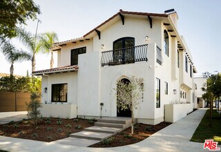 1201 N Vista St in West Hollywood, CA - Building Photo - Building Photo