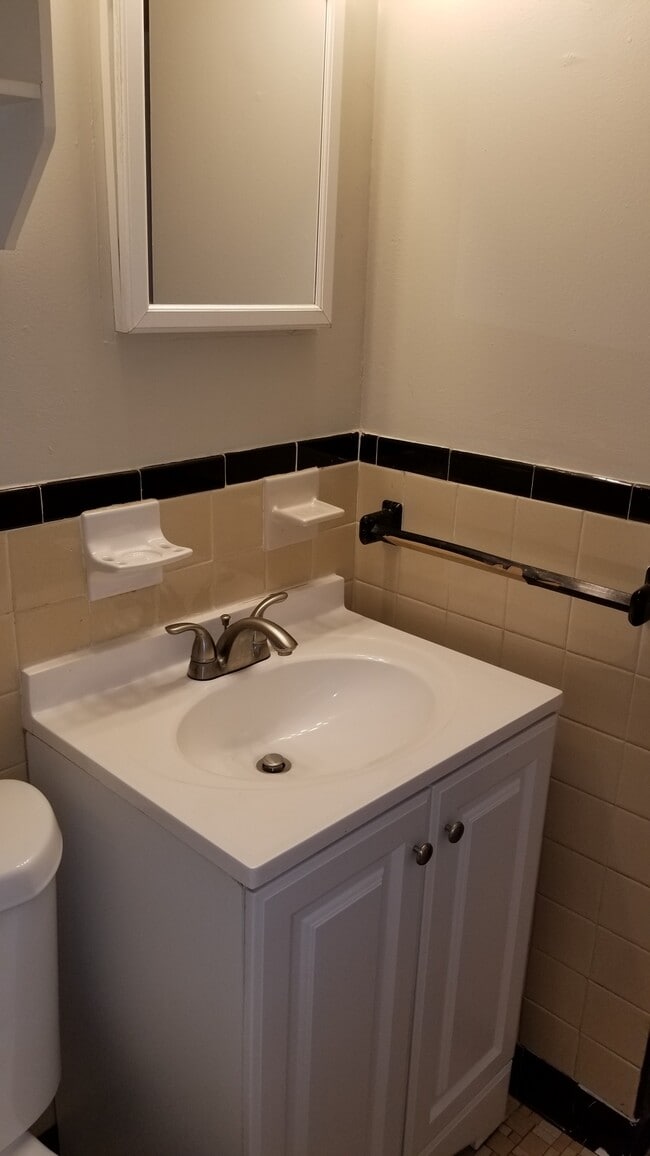 14 Mount Pleasant St in Marlborough, MA - Building Photo - Building Photo
