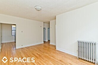 1540 N Kedzie Ave in Chicago, IL - Building Photo - Building Photo