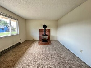 1707 College Pl in Ellensburg, WA - Building Photo - Building Photo