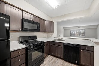 Bryn Mawr in Pittsburgh, PA - Foto de edificio - Building Photo