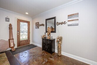 2490 S Shore Dr in Biloxi, MS - Building Photo - Building Photo