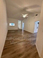 8416 Bernwood Cove Loop in Ft. Myers, FL - Building Photo - Building Photo