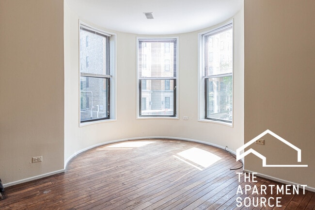600 W Surf St, Unit 4 in Chicago, IL - Building Photo - Building Photo