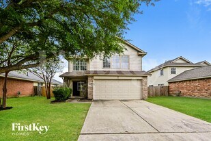 4435 Sprangletop Ave in Baytown, TX - Building Photo