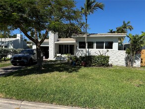 409 91st St in Surfside, FL - Building Photo - Building Photo