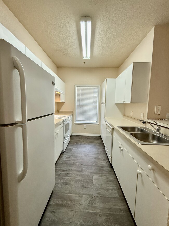 3567 Conroy Rd in Orlando, FL - Foto de edificio - Building Photo