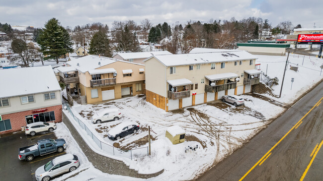 Powers Court Apartments in Westover, WV - Building Photo - Building Photo