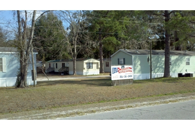 121 SE Cypress Hollow Gln in Lake City, FL - Building Photo