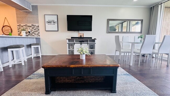 12600 Melville Dr, Unit 207 A in Montgomery, TX - Foto de edificio - Building Photo