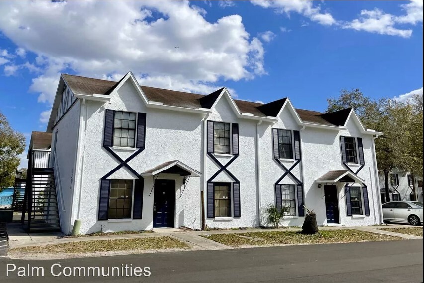 Waters Edge in Tampa, FL - Building Photo