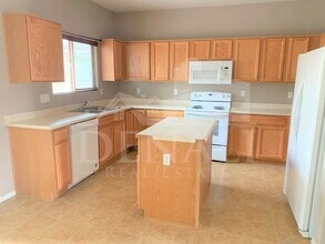 14334 S Via Gualda Via in Sahuarita, AZ - Building Photo - Building Photo
