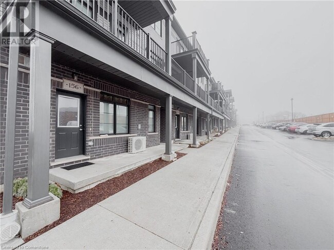 156 Oat Ln in Kitchener, ON - Building Photo - Building Photo