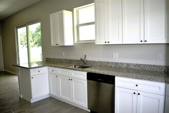 3109 SW Curcuma St in Port St. Lucie, FL - Building Photo - Building Photo