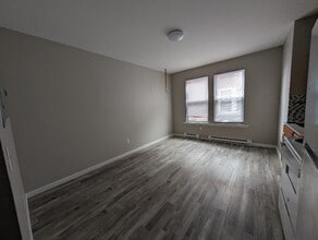 421 Washington St, Unit B7 in Hartford, CT - Building Photo - Building Photo