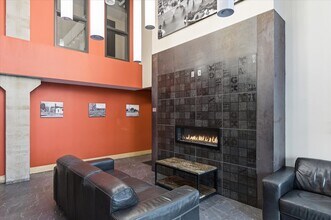 Stone Arch II in Minneapolis, MN - Foto de edificio - Building Photo