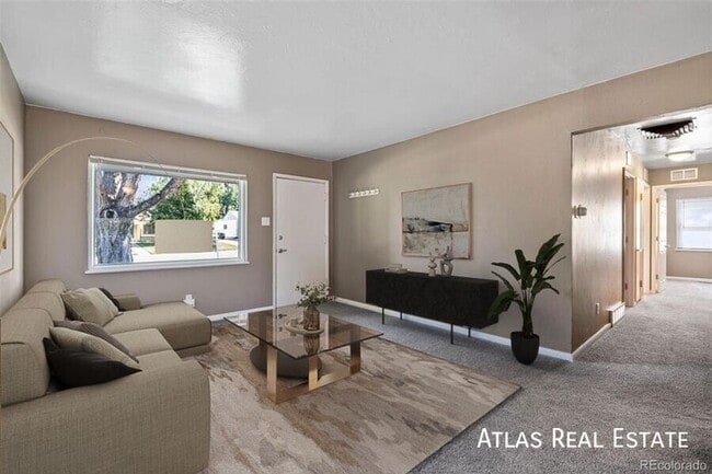 property at 3045 S Fairfax St