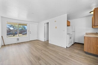 8411 84th St SW in Lakewood, WA - Building Photo - Building Photo
