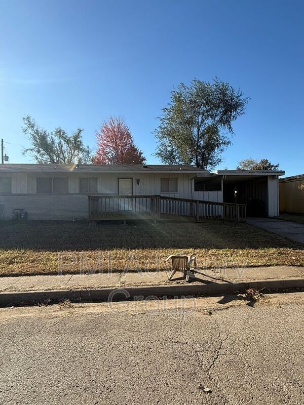 property at 1817 SW 71st Terrace
