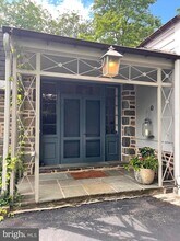 241 Cheswold Ln in Haverford, PA - Building Photo - Building Photo