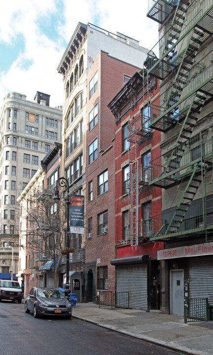 19 Orchard St in New York, NY - Foto de edificio