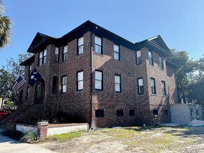 195 Tradd St in Charleston, SC - Foto de edificio - Building Photo