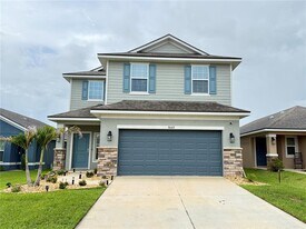 36169 Trinity Glade Rd in Dade City, FL - Building Photo