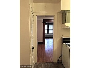 1088 Dayton Ave in St. Paul, MN - Building Photo - Building Photo