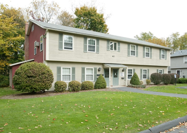 62 Poquonock Ave in Windsor, CT - Building Photo - Building Photo