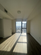 1149 NW 1st Pl, Unit B3 in Miami, FL - Building Photo - Building Photo