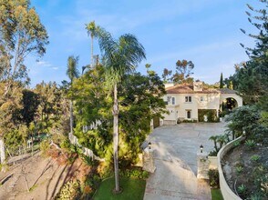 459 Flores De Oro in Rancho Santa Fe, CA - Building Photo - Building Photo